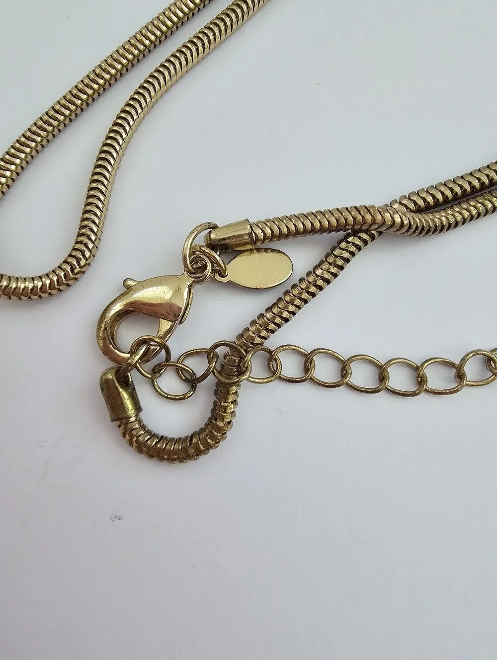 ​Gold Tone Multi Stone Pendant Necklace White Peach Cabochon Geometric Snake